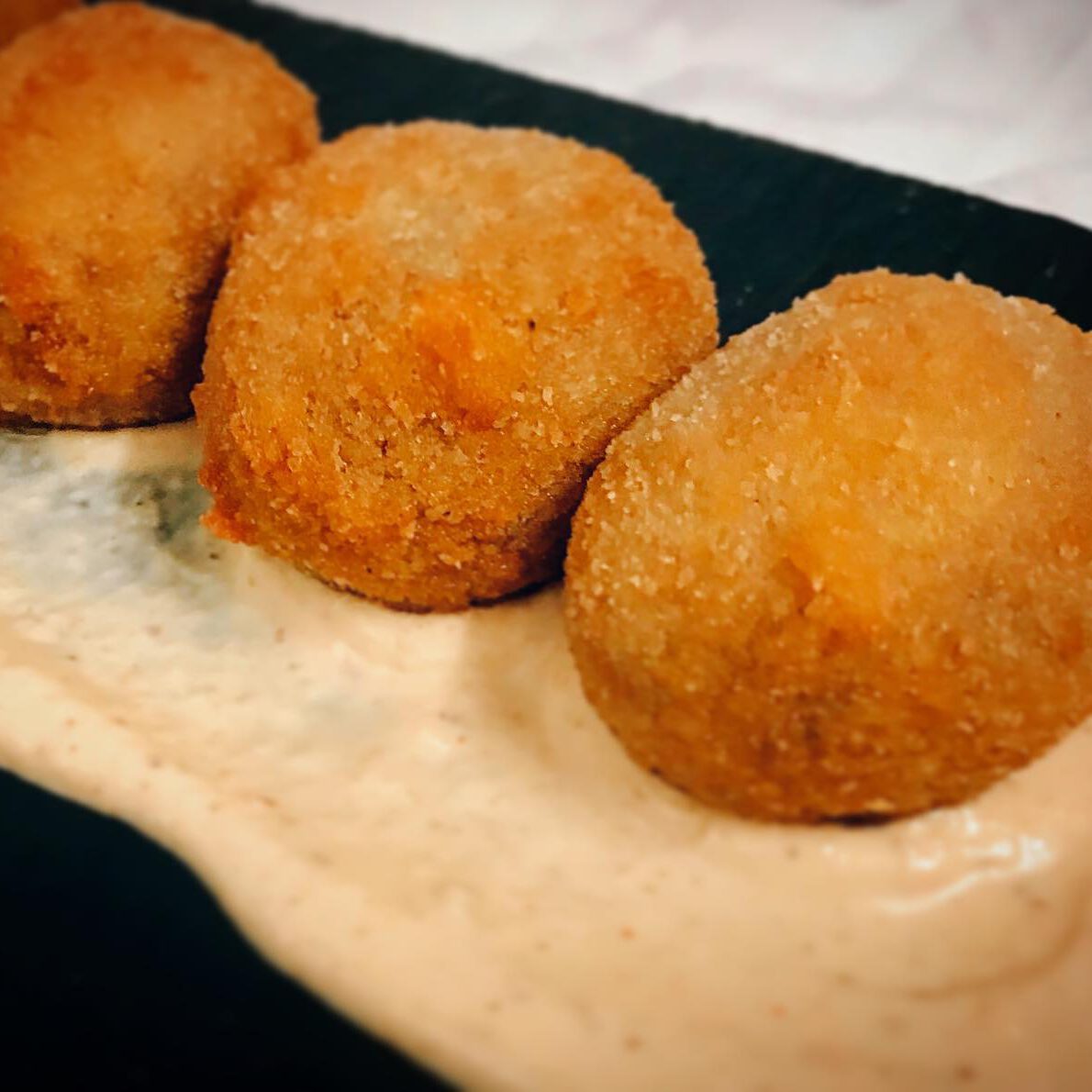 Croquetas de confit de pato y foie